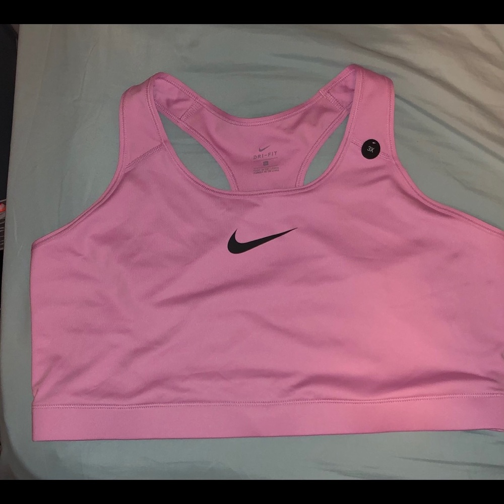 Nike plus size sports bra 3x